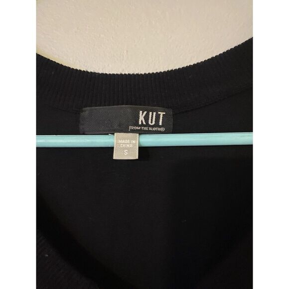 Kut From The Kloth Ruffle Sleeve Sweater Small Black VNeck Rayon/Nylon NWOT - Picture 3 of 3